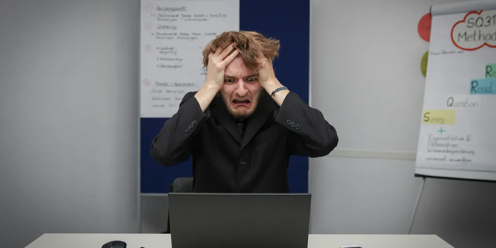 ผมเป็น freelance แล้วเหนื่อยกับงานบริหารตัวเอง เลยสร้าง Kitslancer ขึ้นมาเอง